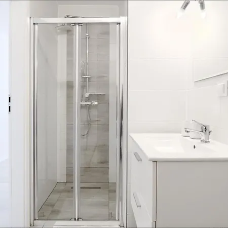 Apartament5 Perłowa Przystań  Darmowy Parking Basen Kołobrzeg
